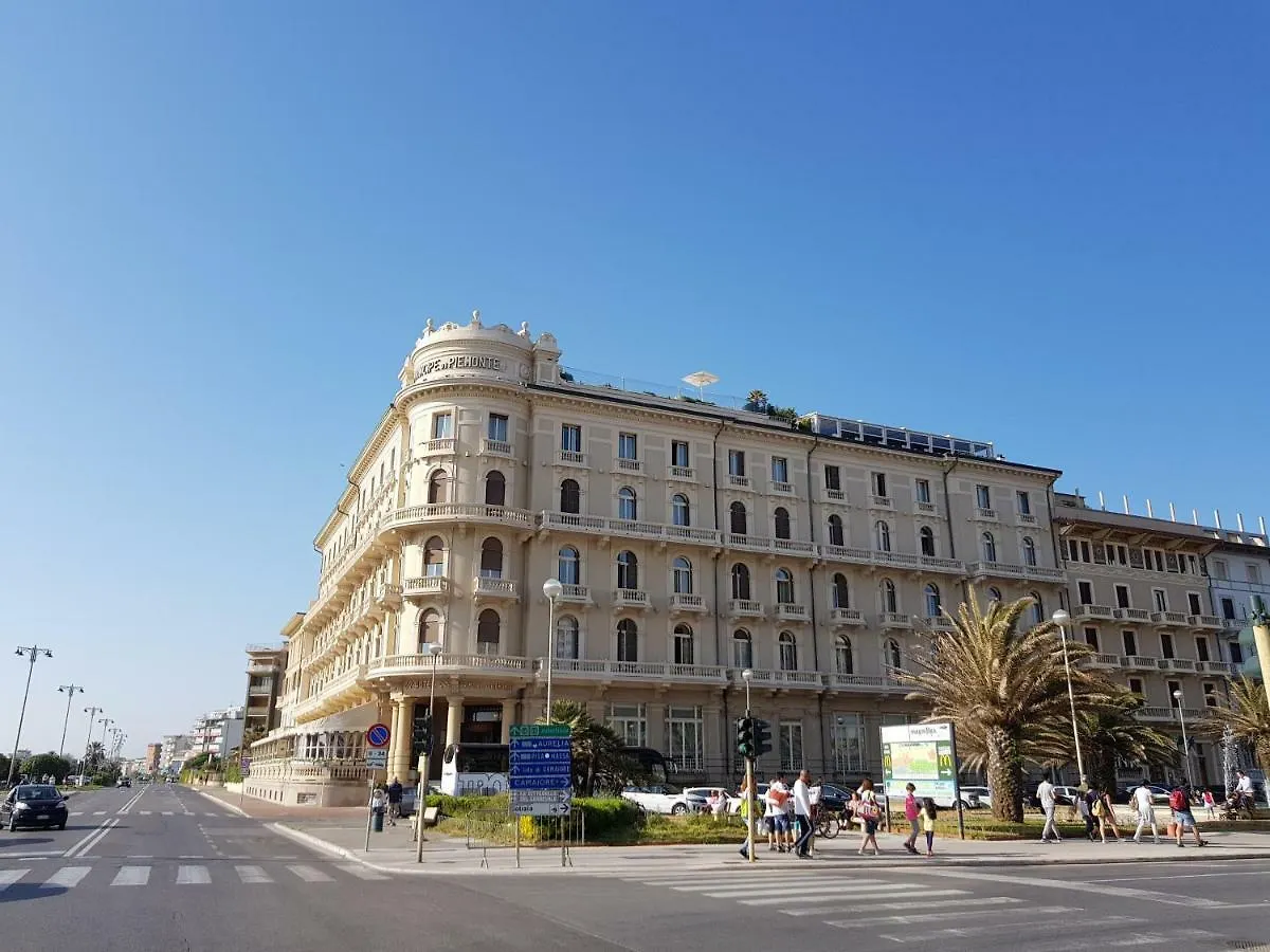 Rodeo Drive Apartment Viareggio